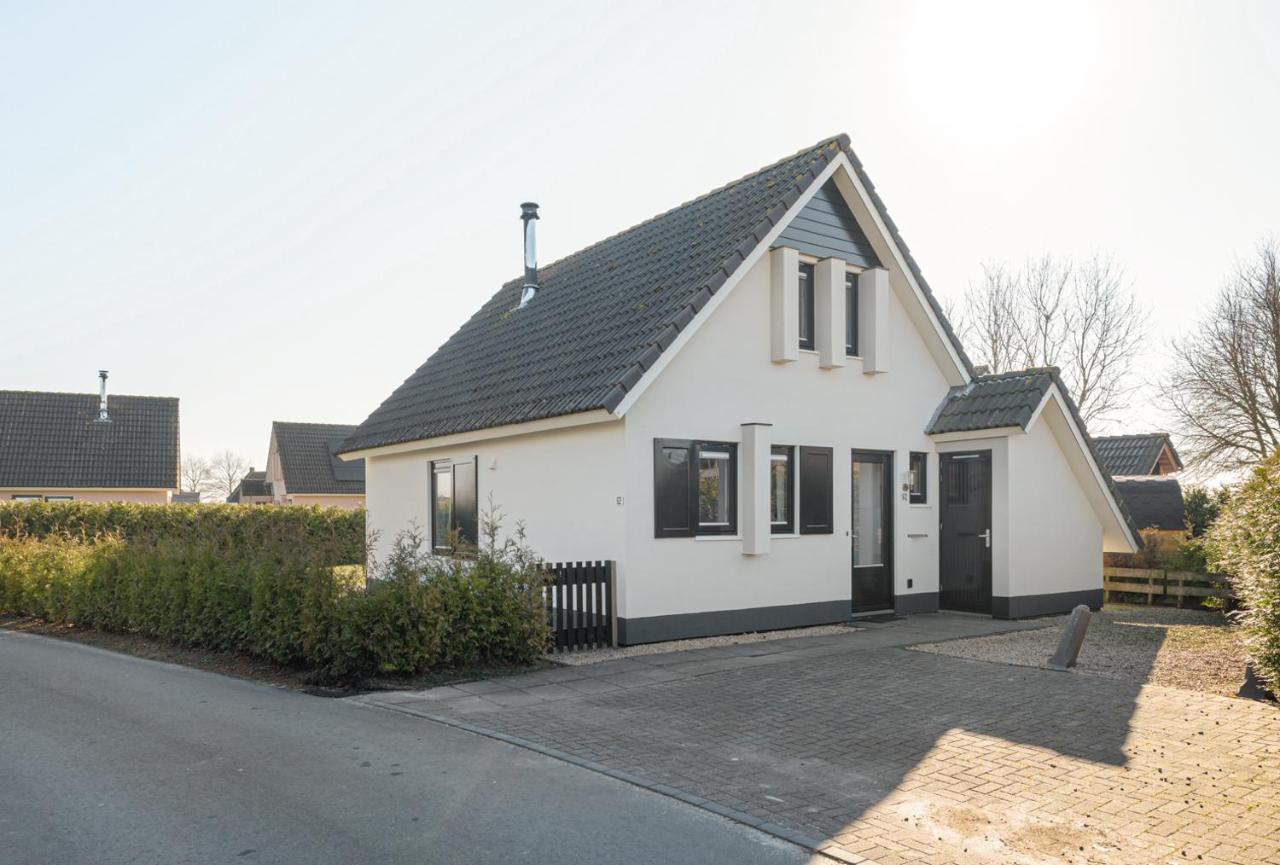 The Frisian Beach House Met Scandinavische Barrel Sauna Villa Tzummarum Eksteriør bilde