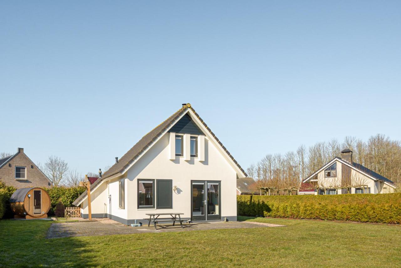 The Frisian Beach House Met Scandinavische Barrel Sauna Villa Tzummarum Eksteriør bilde
